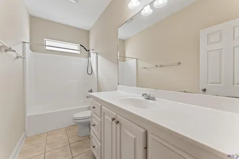 $260,000 | 3926 Northshore Avenue, Baton Rouge, LA 70820