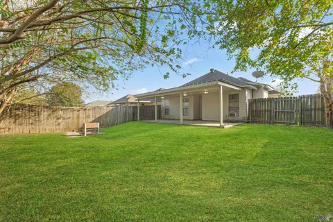 $260,000 | 3926 Northshore Avenue, Baton Rouge, LA 70820