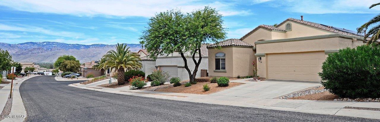 760 North Western Ridge Trail Tucson, AZ 85748 - Photo 4 of 45 2 Car Garage