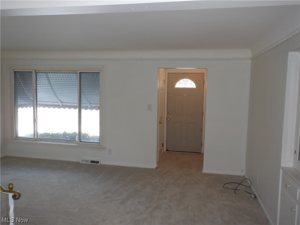 9708 Alexander Road Garfield Heights, OH 44125 - Photo 15 of 23