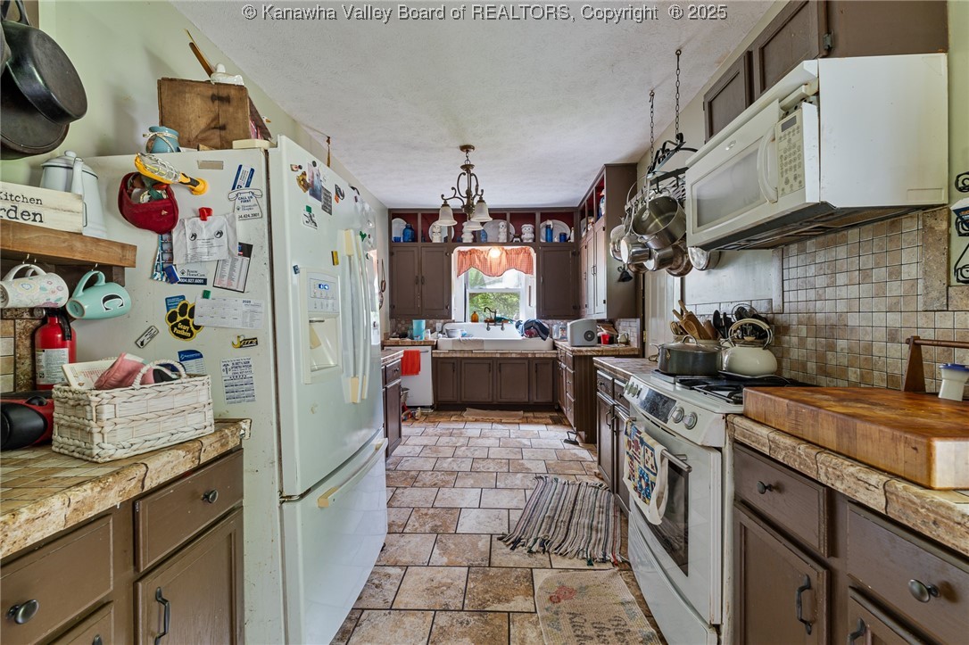 1070 Maple Run Road Looneyville, WV 25259 - Photo 27 of 32 Gallery Image 27