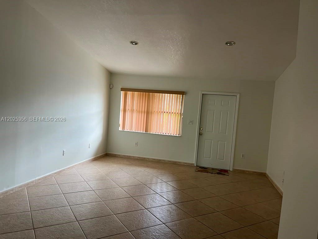 15570 Southwest 76th Street, Unit B939 Miami, FL 33193 - Photo 11 of 23