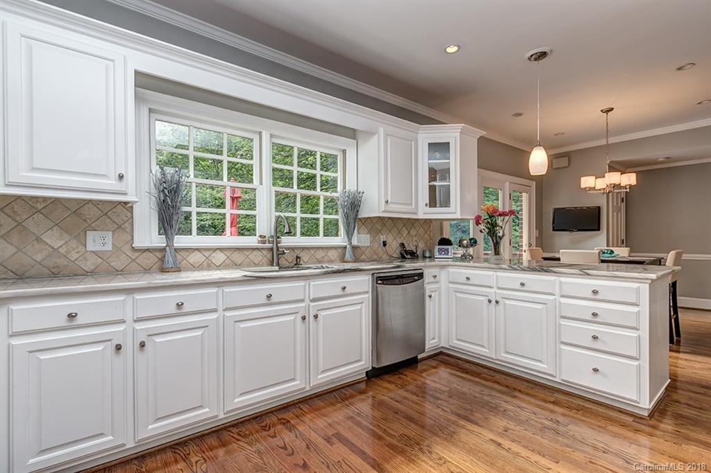 3610 Plantation Road Charlotte, NC 28270 - Photo 11 of 36 Gallery Image 11