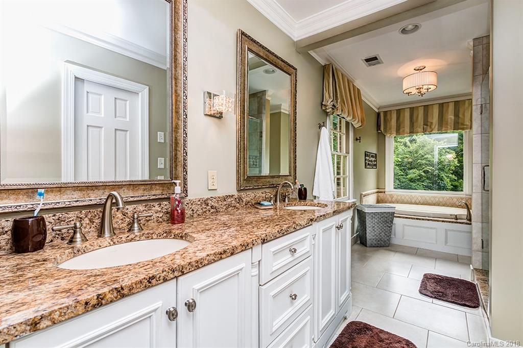 3610 Plantation Road Charlotte, NC 28270 - Photo 21 of 36 Gallery Image 21