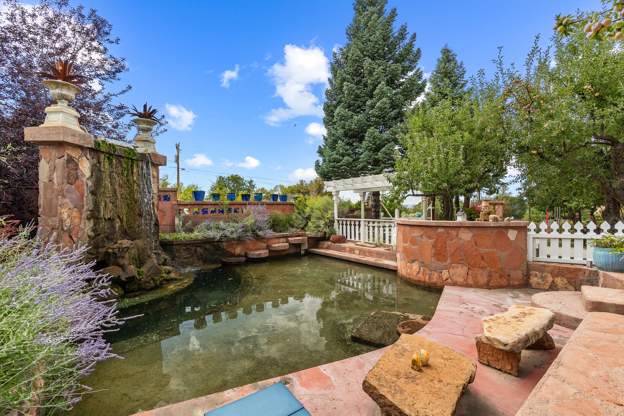939 Kit Carson Road Taos, NM 87571 - Photo 26 of 54