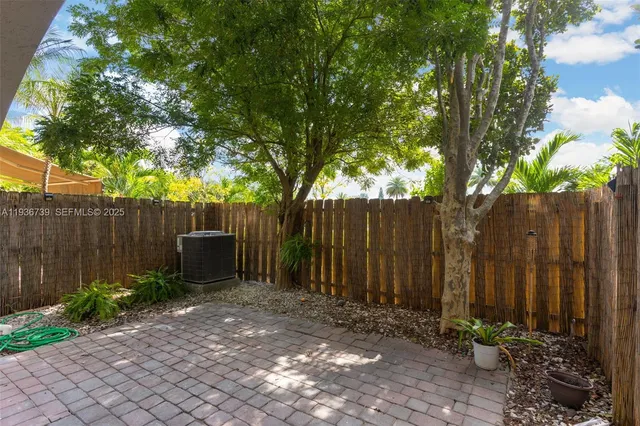 $3,595 | 10318 Northwest 30th Terrace, Doral, FL 33172