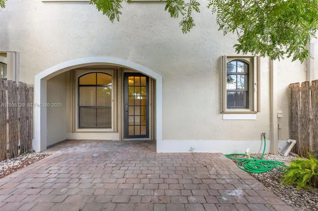 $3,595 | 10318 Northwest 30th Terrace, Doral, FL 33172