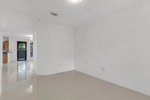 $3,595 | 10318 Northwest 30th Terrace, Doral, FL 33172