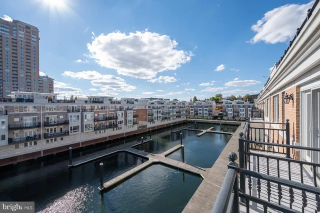 $11,000 | 621 Ponte Villas North, Unit 161, Baltimore, MD 21230