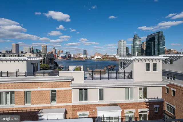 $11,000 | 621 Ponte Villas North, Unit 161, Baltimore, MD 21230