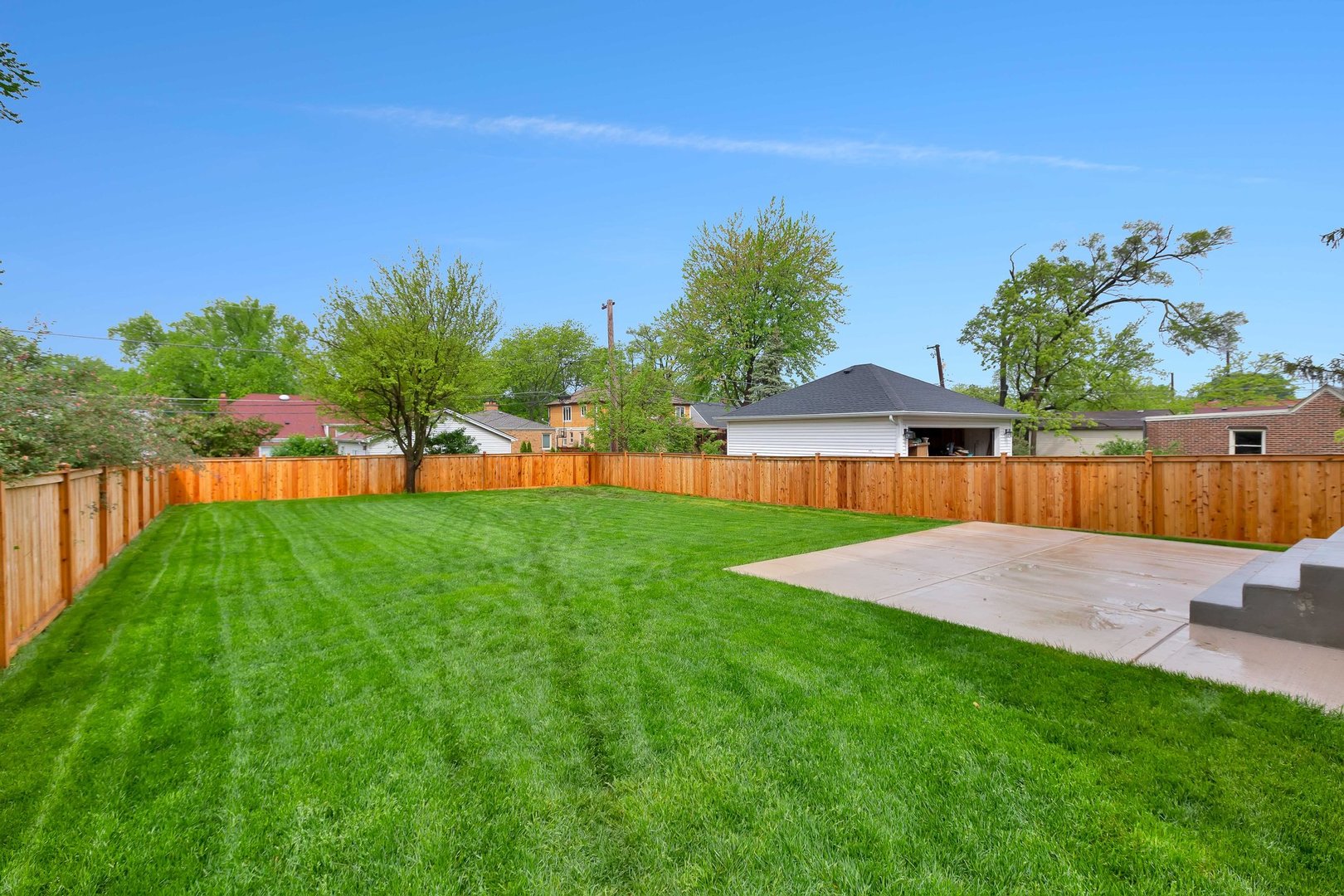 1232 Courtland Avenue Park Ridge, IL 60068 - Photo 2 of 2 a view of a backyard with a garden and plants