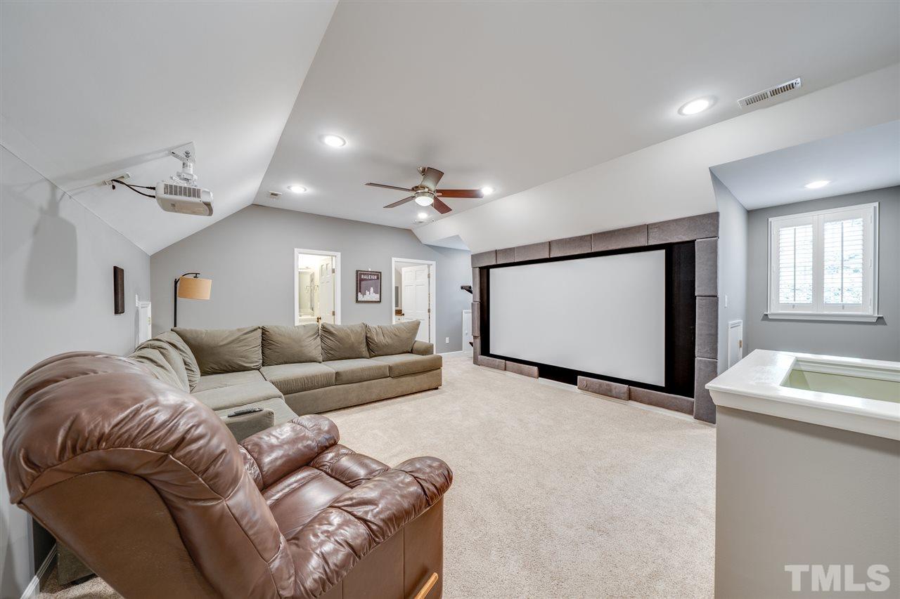 4500 Chesborough Road Raleigh, NC 27612 - Photo 3 of 30