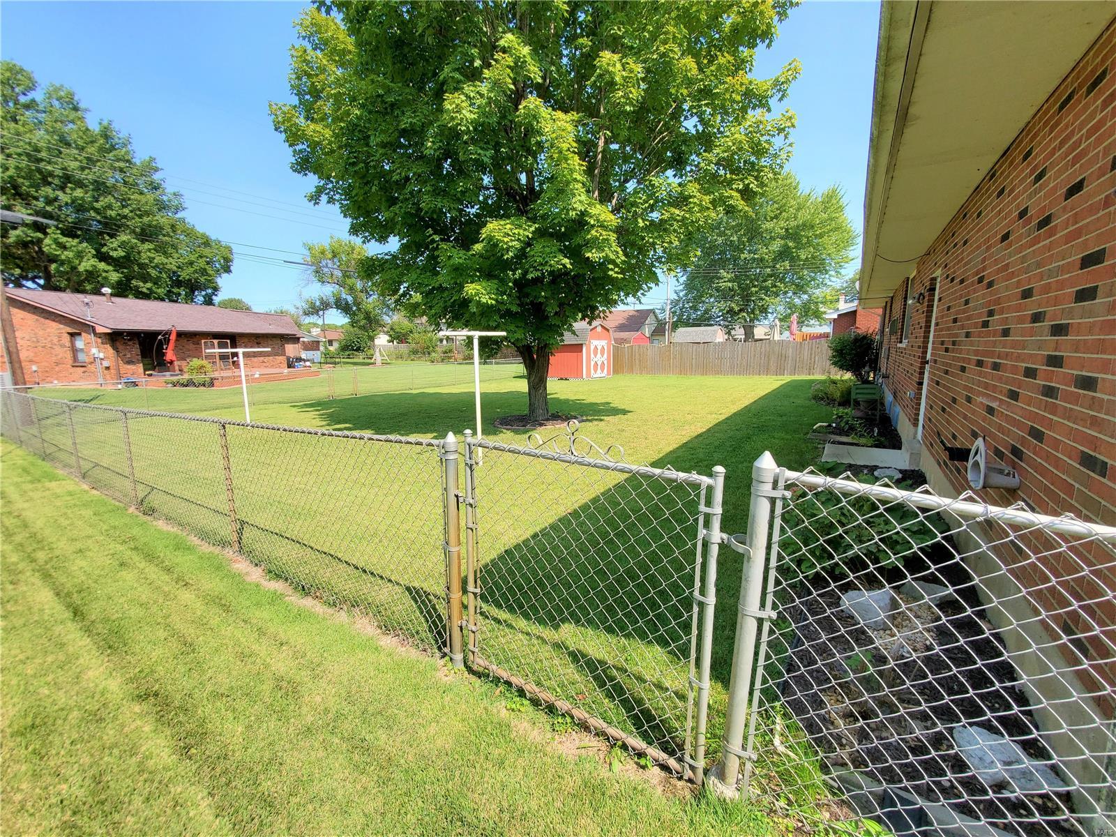33 Del Rio Avenue Granite City, IL 62040 - Photo 5 of 6 Gallery Image 5