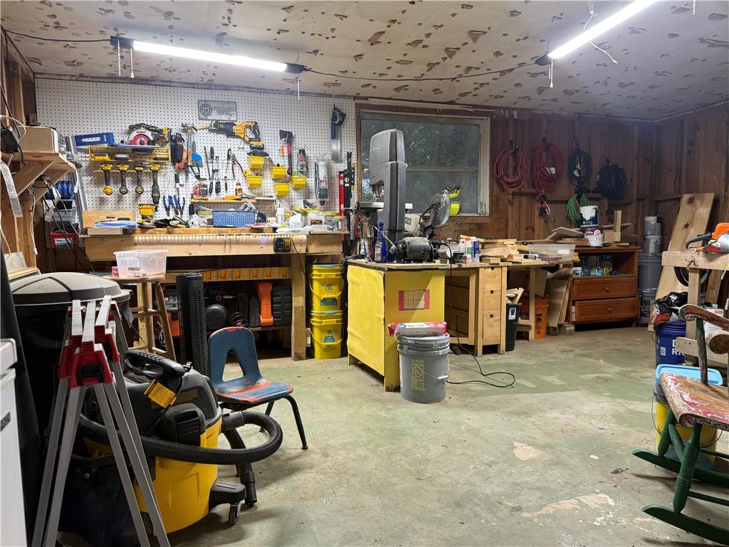 1581 Lost Mountain Road Powder Springs, GA 30127 - Photo 34 of 55 Gallery Image 34