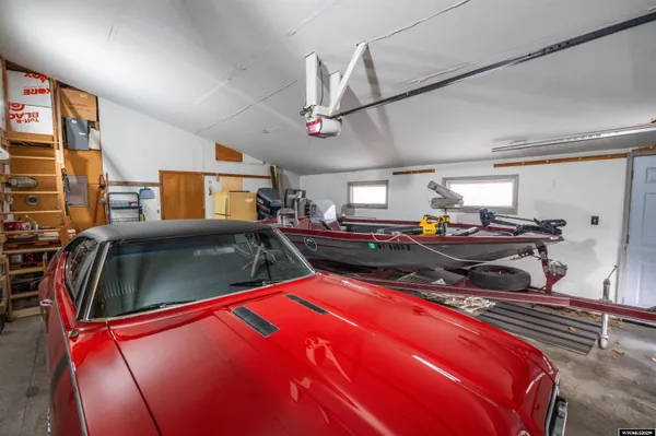 $380,000 | 526 North Warren Avenue, Glendo, WY 82213