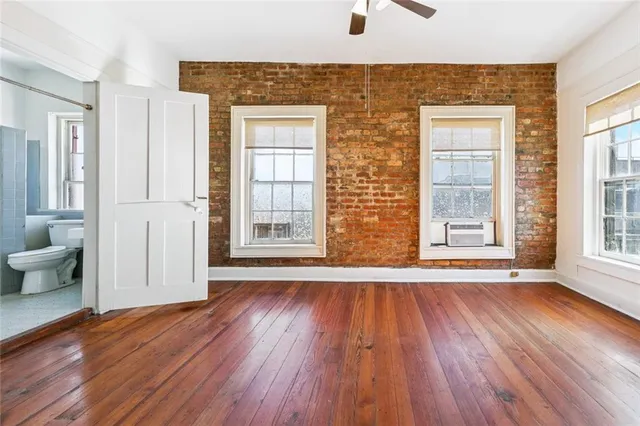$1,200 | 928 Conti Street, Unit 8, New Orleans, LA 70112