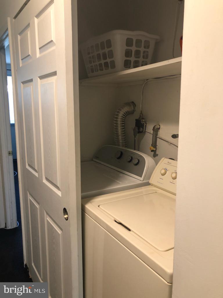 2812 Saxton Road Philadelphia, PA 19114 - Photo 13 of 23 Washer/Dryer