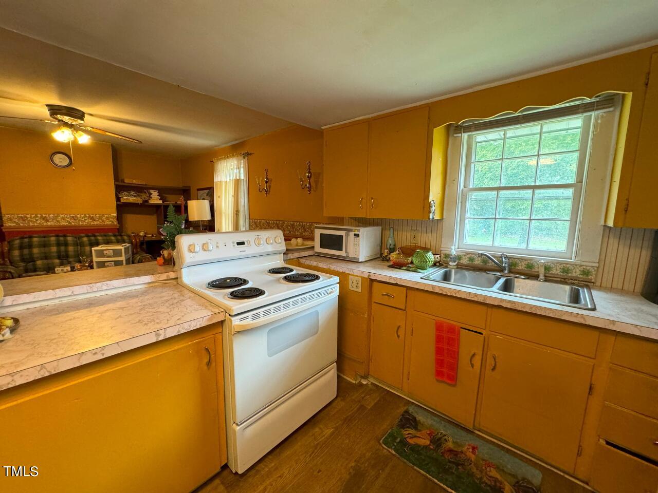 2158 Erwin Chapel Road Dunn, NC 28334 - Photo 9 of 22 Copy of 343 1280x960 MLS As of (18)