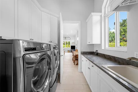 $2,000,000 | 7273 Northwest 63rd Way, Parkland, FL 33067