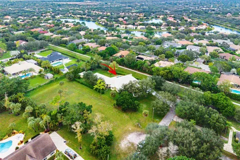 $2,000,000 | 7273 Northwest 63rd Way, Parkland, FL 33067