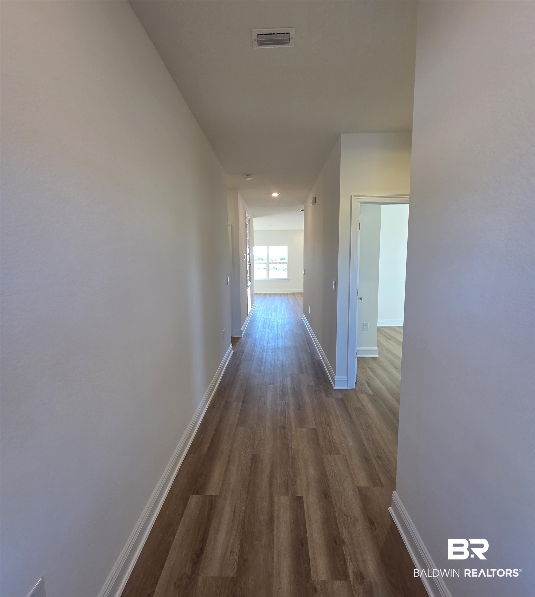 28084 Hallow Trail Elberta, AL 36530 - Photo 3 of 21 Foyer