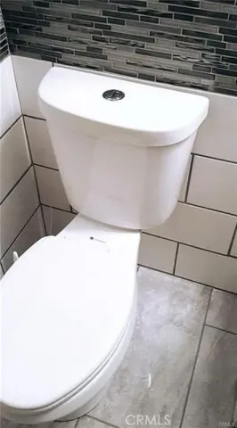 a close view of sink