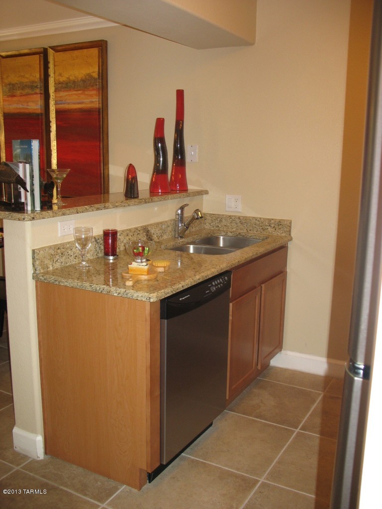 5751 North Kolb Road, Unit 7202 Tucson, AZ 85750 - Photo 6 of 7
