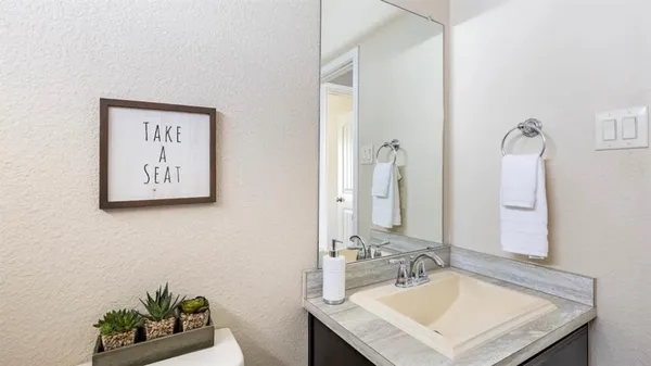 $2,300 | 1201 Central Village Drive, Denton, TX 76210