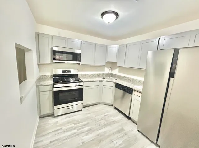 $2,200 | 34 Apache Court, Unit 34, Galloway Township, NJ 08205