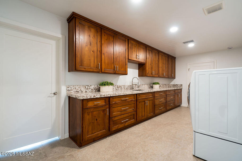 11000 East Roger Road Tucson, AZ 85749 - Photo 27 of 51 Gallery Image 27