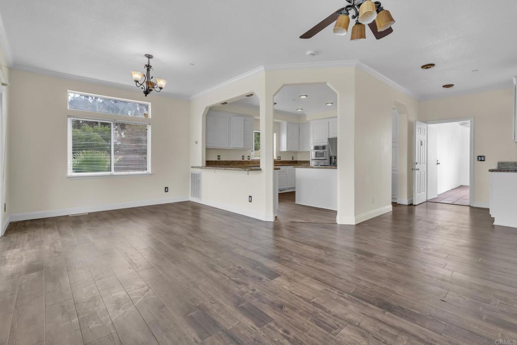 441 Rancho Santa Fe Road Encinitas, CA 92024 - Photo 6 of 57 Gallery Image 6