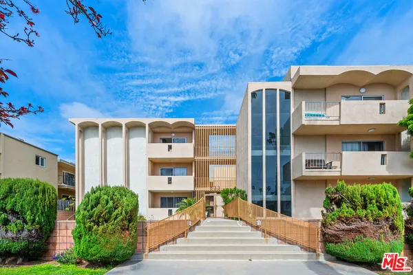 $5,495 | 833 5th Street, Unit 203, Santa Monica, CA 90403