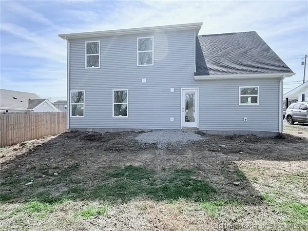 $279,000 | 1421 Mt. Zion Road, Henryville, IN 47126