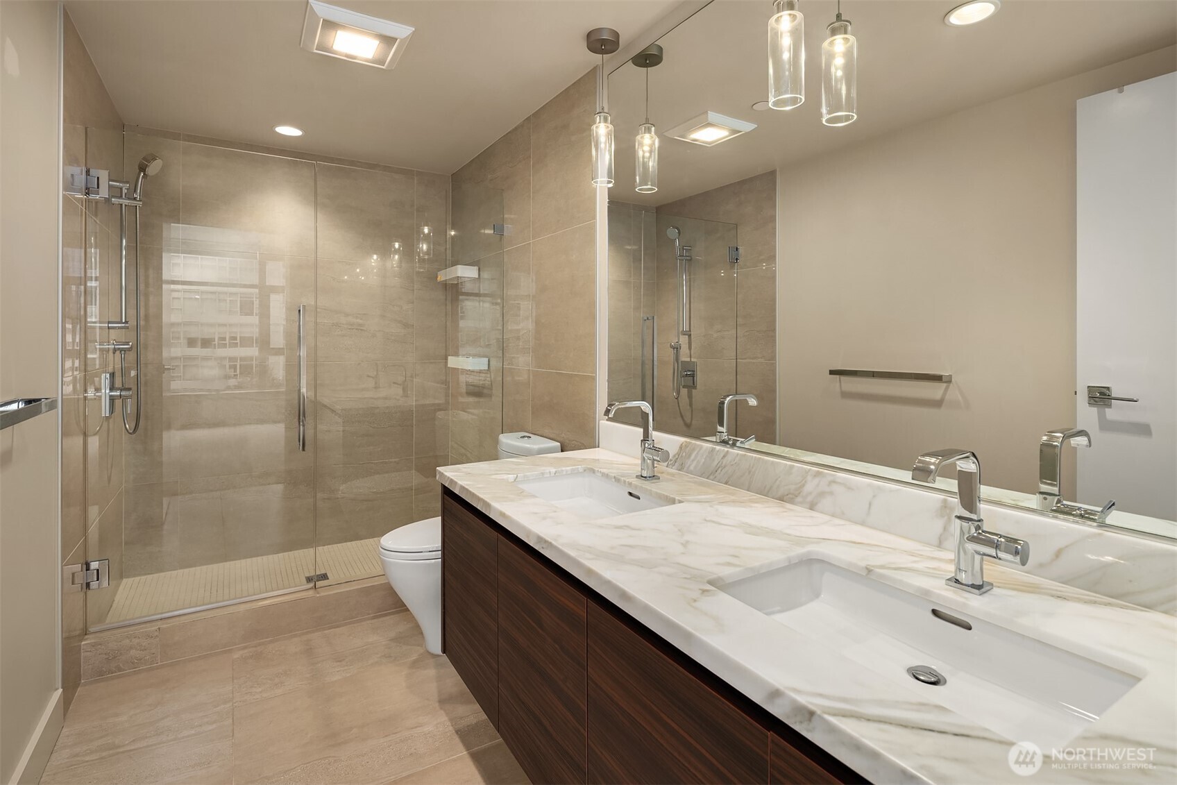 583 Battery Street, Unit 1202N Seattle, WA 98121 - Photo 16 of 40