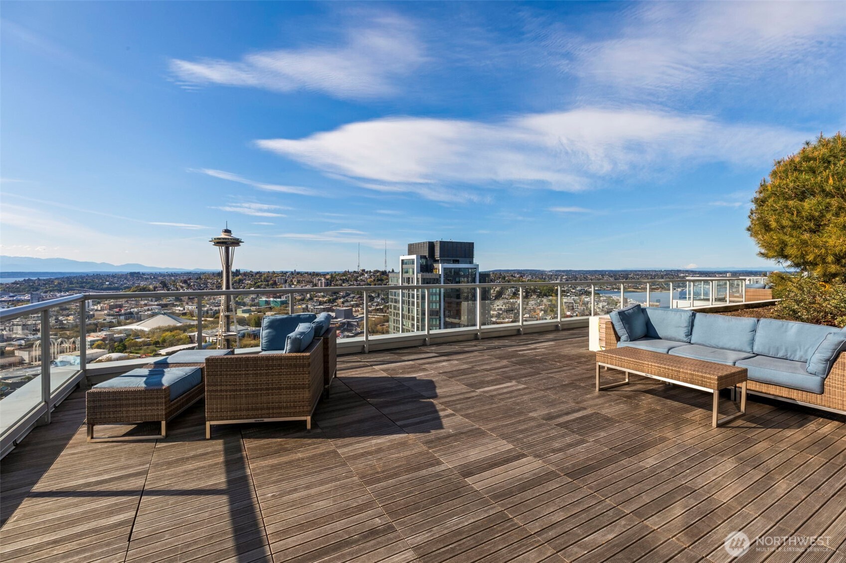 583 Battery Street, Unit 1202N Seattle, WA 98121 - Photo 24 of 40