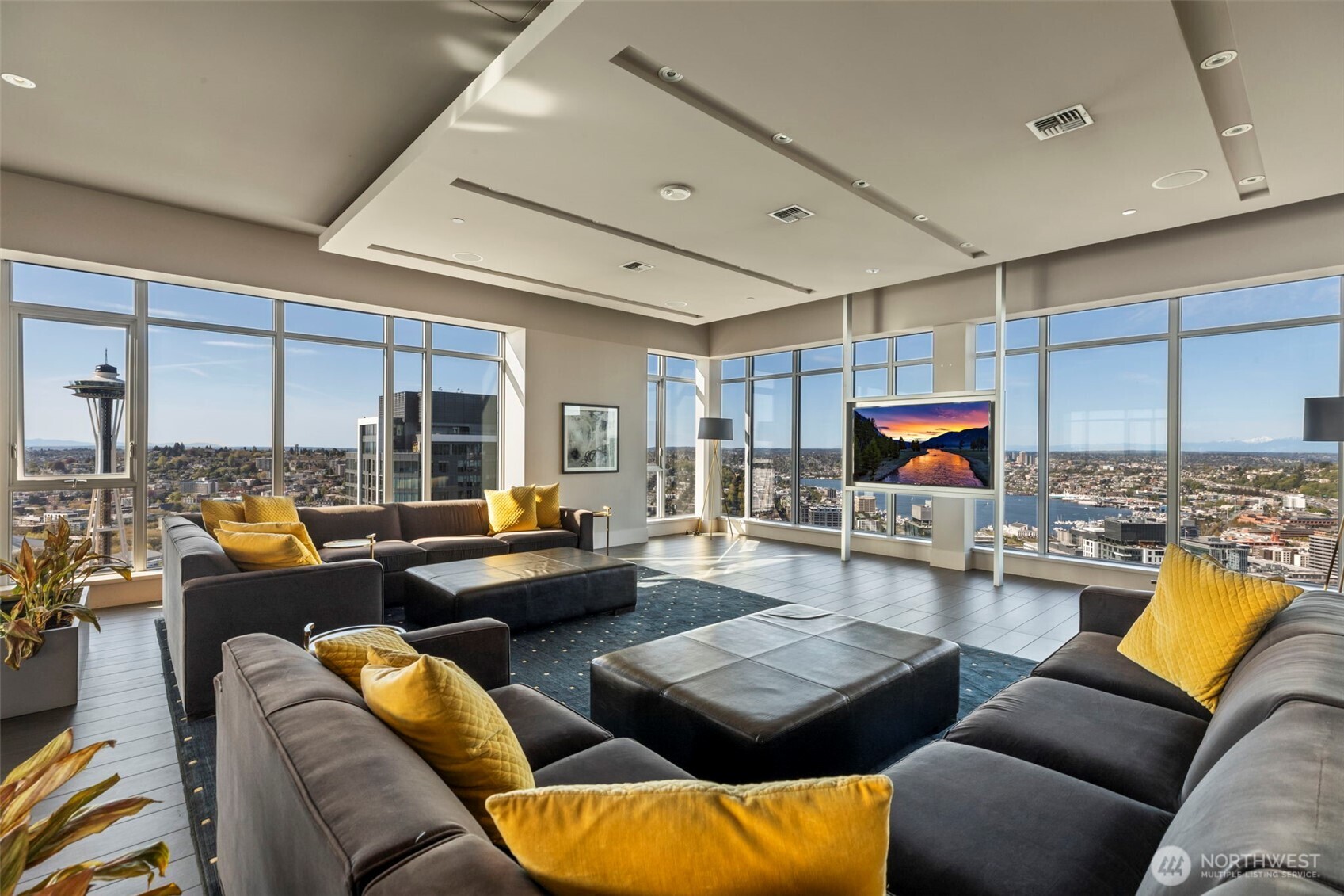 583 Battery Street, Unit 1202N Seattle, WA 98121 - Photo 28 of 40