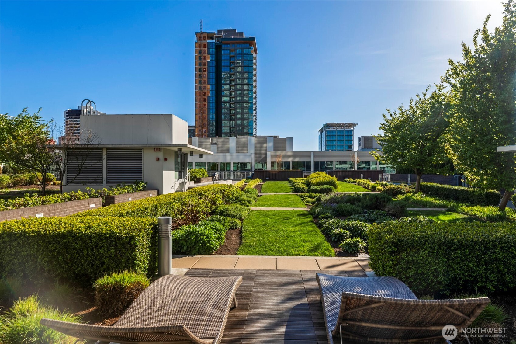 583 Battery Street, Unit 1202N Seattle, WA 98121 - Photo 32 of 40