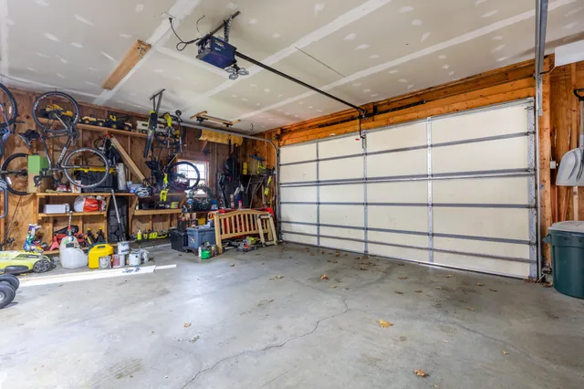 $464,900 | 197 Ferry Road, Lewiston, ME 04240