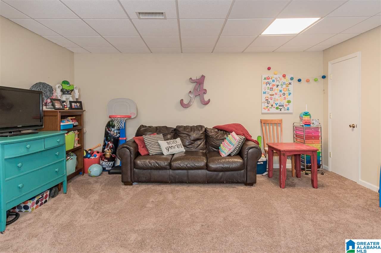 812 Mockernut Road Birmingham, AL 35244 - Photo 39 of 49