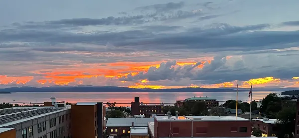 $329,900 | 131 Main Street, Unit 504, Burlington, VT 05401