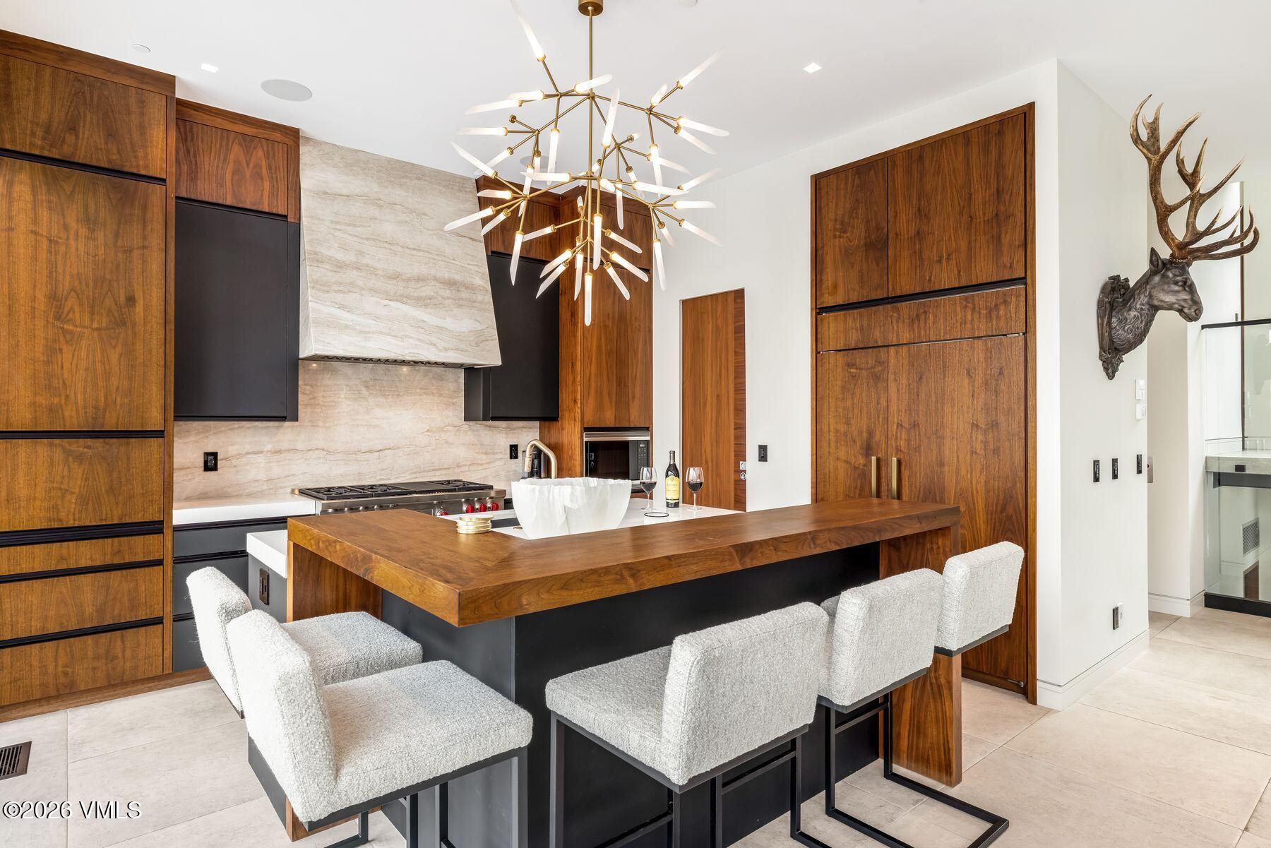 175 West Forest Road Vail, CO 81657 - Photo 19 of 55 photo_online_019