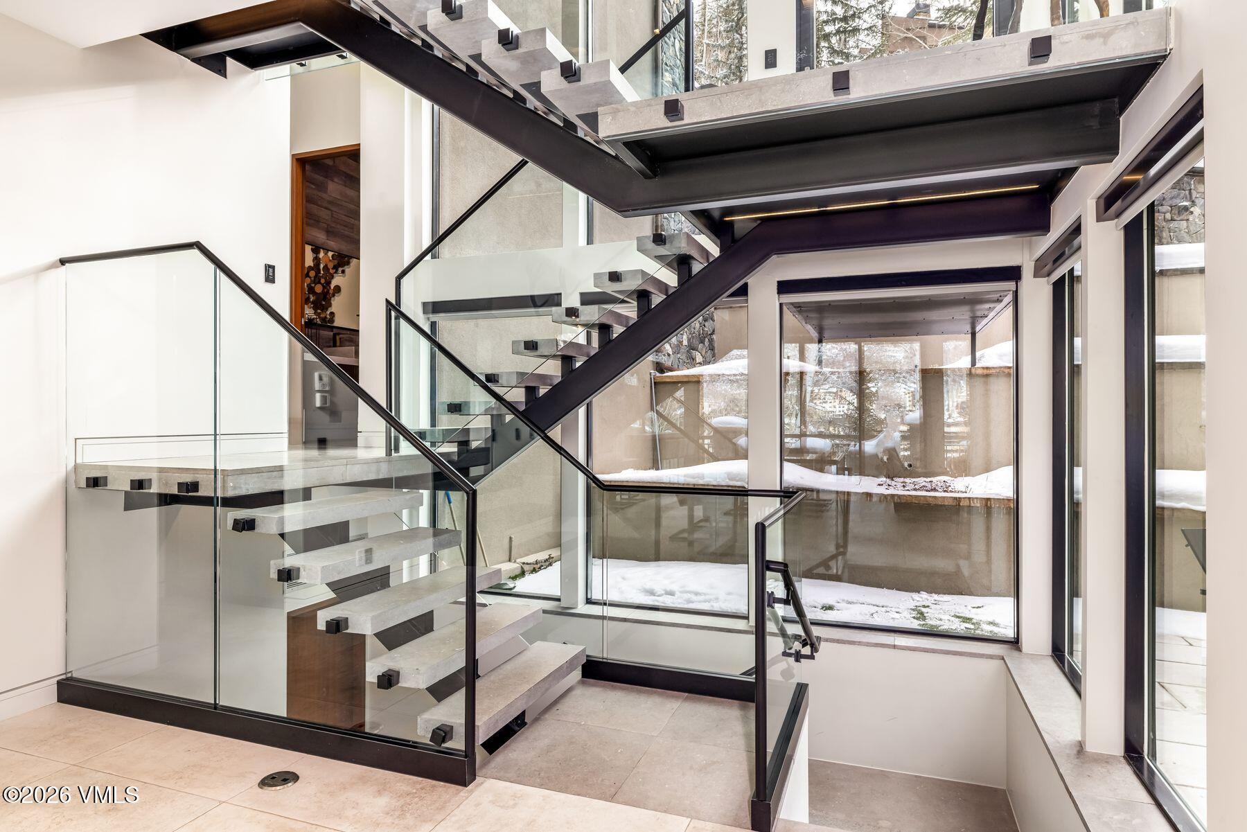 175 West Forest Road Vail, CO 81657 - Photo 21 of 52 photo_online_020
