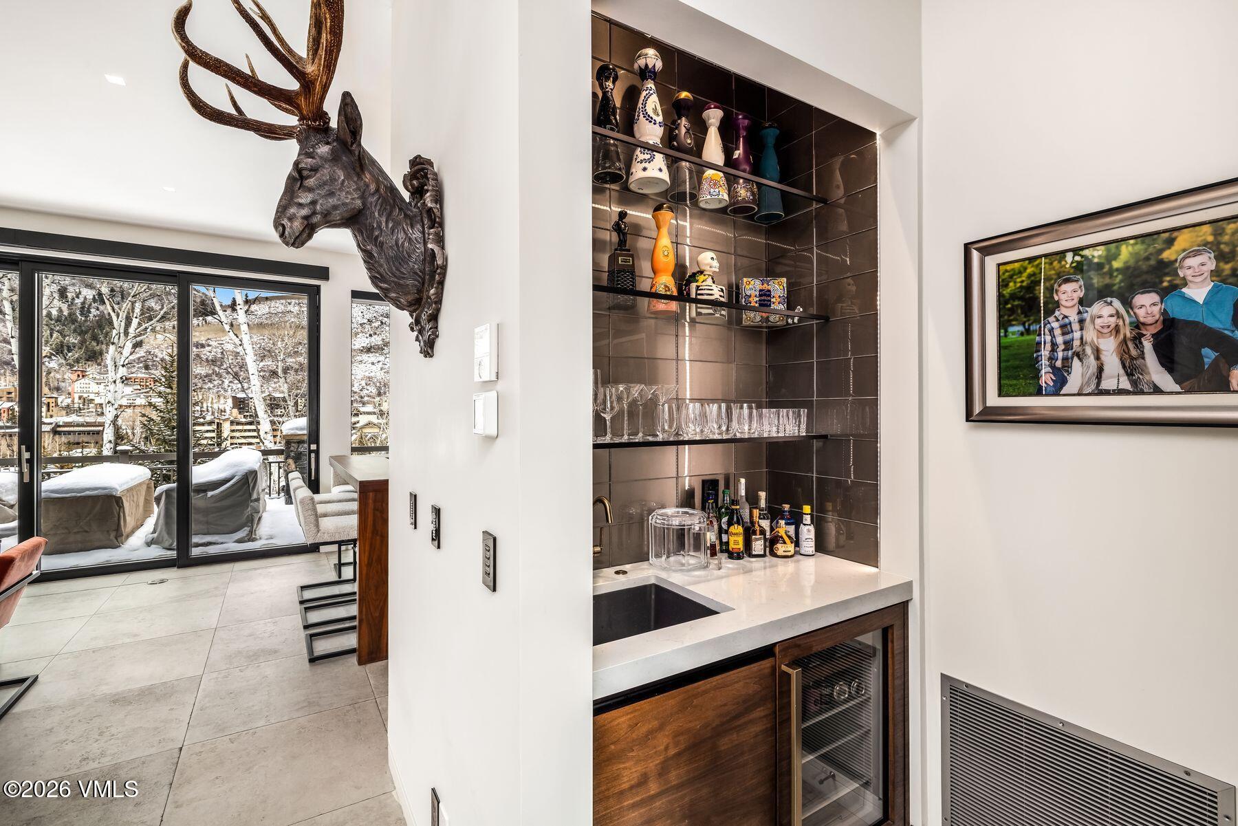 175 West Forest Road Vail, CO 81657 - Photo 22 of 55 photo_online_022