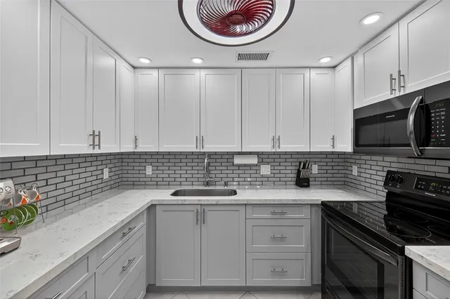 $229,900 | 1904 Bermuda Circle, Unit D1, Coconut Creek, FL 33066