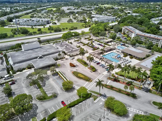 $229,900 | 1904 Bermuda Circle, Unit D1, Coconut Creek, FL 33066