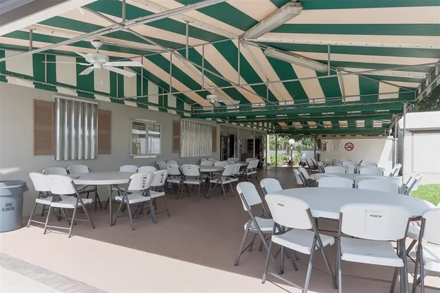 $229,900 | 1904 Bermuda Circle, Unit D1, Coconut Creek, FL 33066