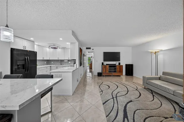 $229,900 | 1904 Bermuda Circle, Unit D1, Coconut Creek, FL 33066