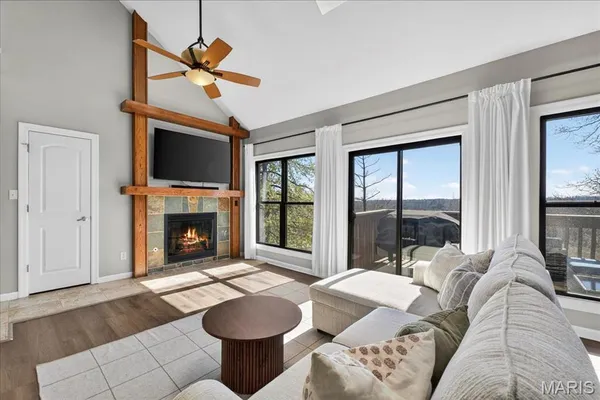 $239,900 | 6300 Sprig Oak Court, Unit C, St. Louis, MO 63128