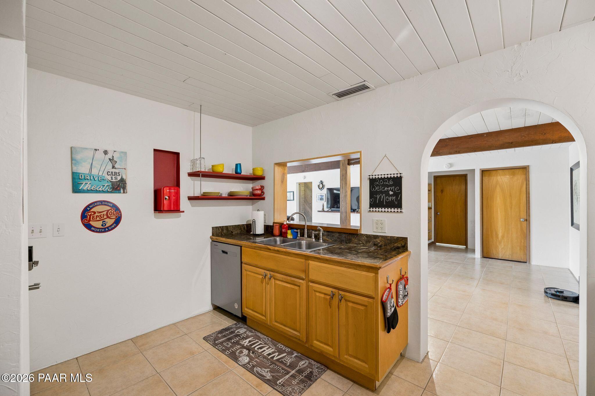 125 Kashmir Road Sedona, AZ 86336 - Photo 64 of 130 411-Kitchen 2