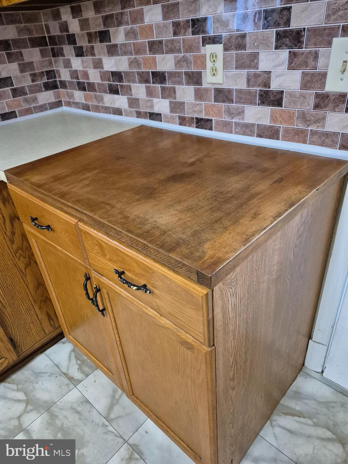 906 Loch Raven Road Salisbury, MD 21804 - Photo 12 of 38 Butcher Block makes for slicing meats